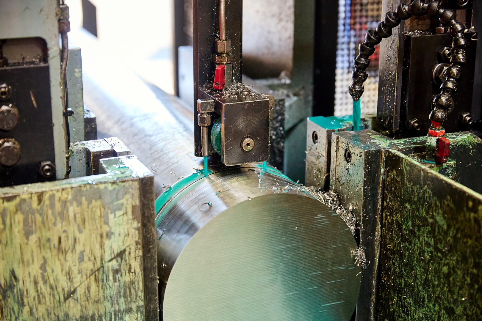Cutting Up To 22″ Dia